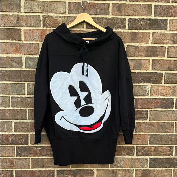 Disney Mickey Mouse Rare Black White Red Hoodie Sweater L - Picture 1 of 12